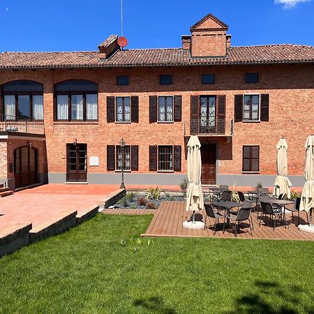 Bed and Breakfast Cascina La Badia à Montegrosso dʼAsti Extérieur photo