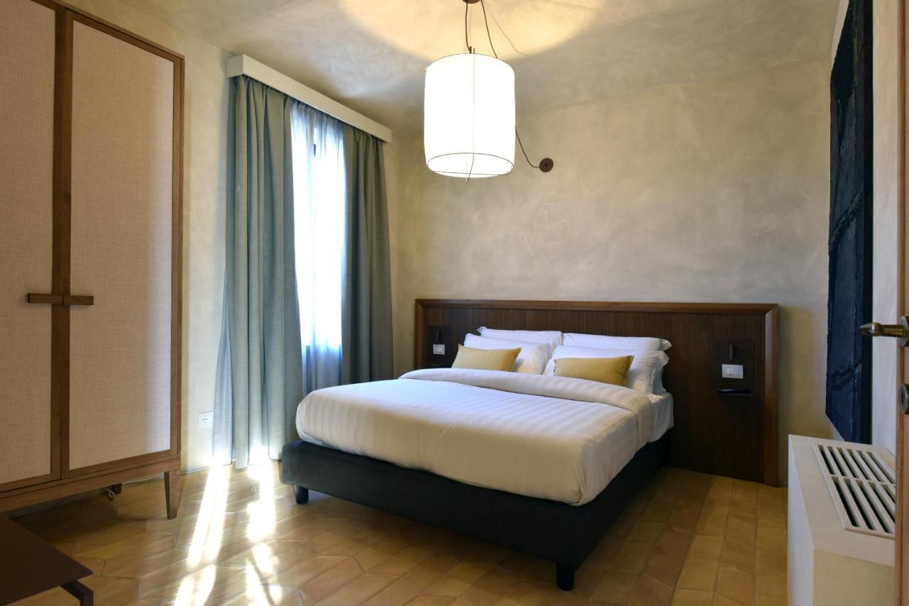 Bed and Breakfast Cascina La Badia à Montegrosso dʼAsti Extérieur photo