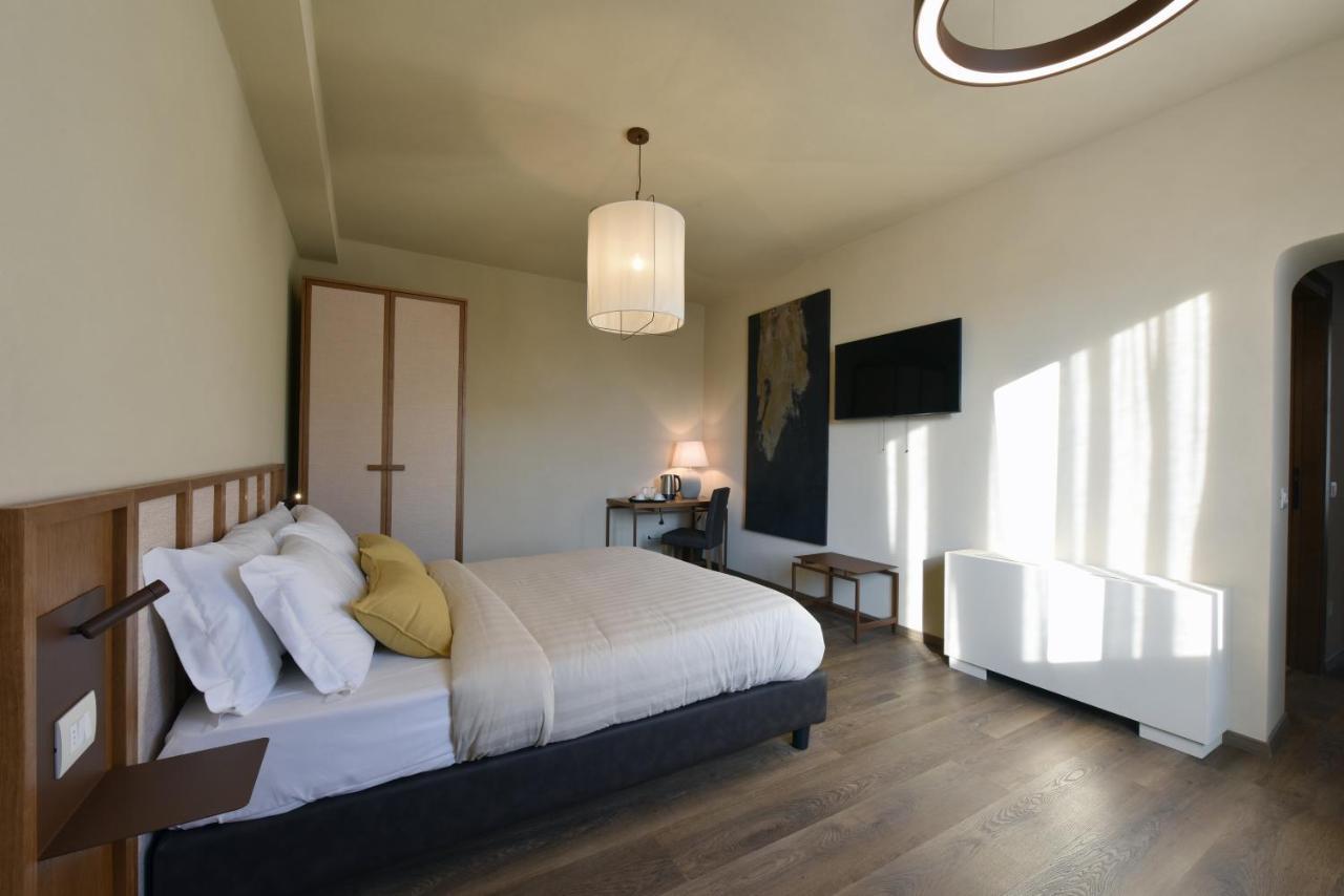 Bed and Breakfast Cascina La Badia à Montegrosso dʼAsti Extérieur photo